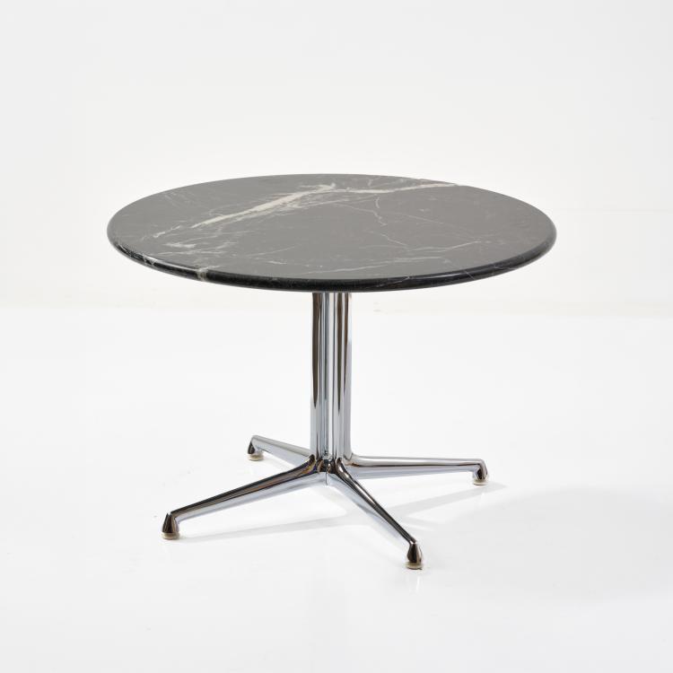 Hauptbild zu Objekt, Beistelltisch 'La Fonda', um 1961 (Entwurf), Charles Eames,Ray Eames, Vitra, Birsfelden, 183A 357