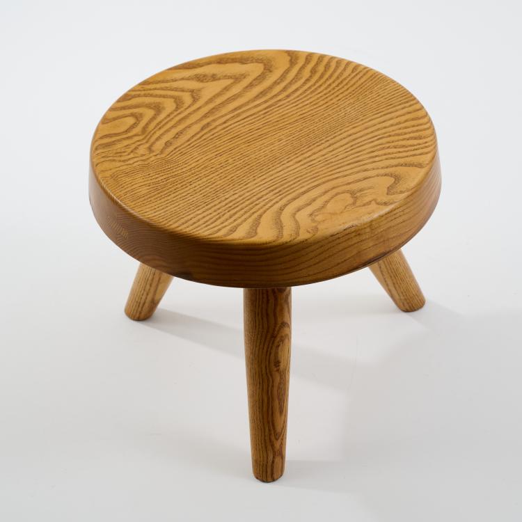 Bild 1 zu Objekt, Hocker 'Berger', 1938 (Entwurf), Charlotte Perriand, Blanchon, Paris; Sentou, Paris; Steph Simon, Paris, 183A 187