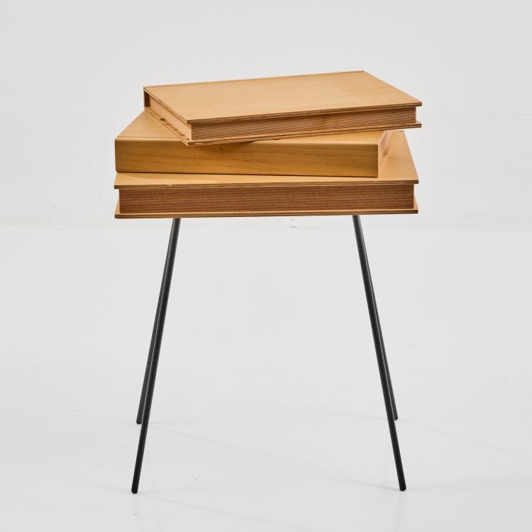 Bild 2 zu Objekt, Beistelltisch 'Fairy Tales', 2014 (Entwurf), Marco Romanelli,Marta Laudani, De Valsecchi 1918, Bergamo, 183A 663