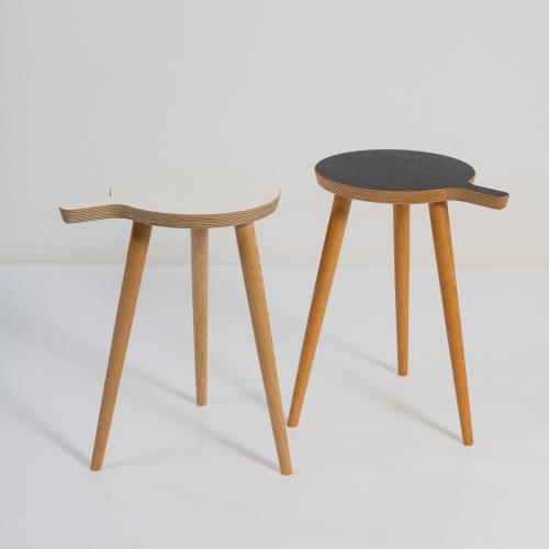 Zwei Hocker 'Griffbereit', 2015 (Entwurf)