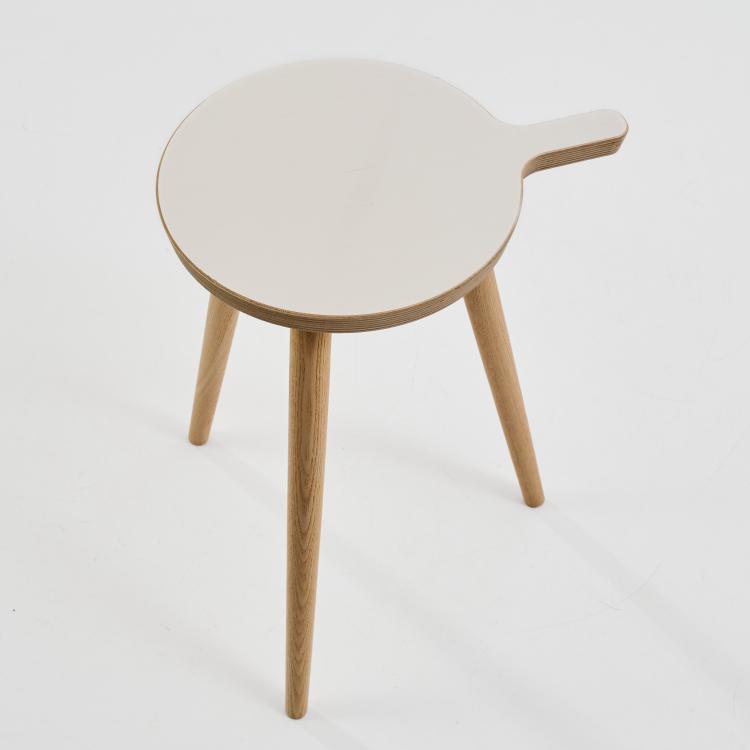 Bild 1 zu Objekt, Zwei Hocker 'Griffbereit', 2015 (Entwurf), Marcel Kabisch, Kabisch, Marcel, 183A 664
