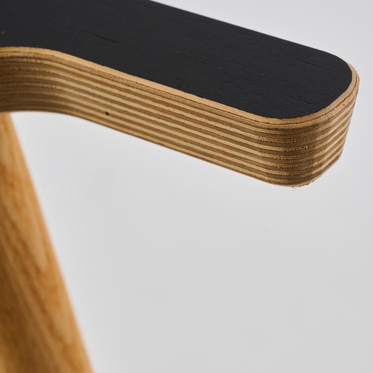 Bild 6 zu Objekt, Zwei Hocker 'Griffbereit', 2015 (Entwurf), Marcel Kabisch, Kabisch, Marcel, 183A 664
