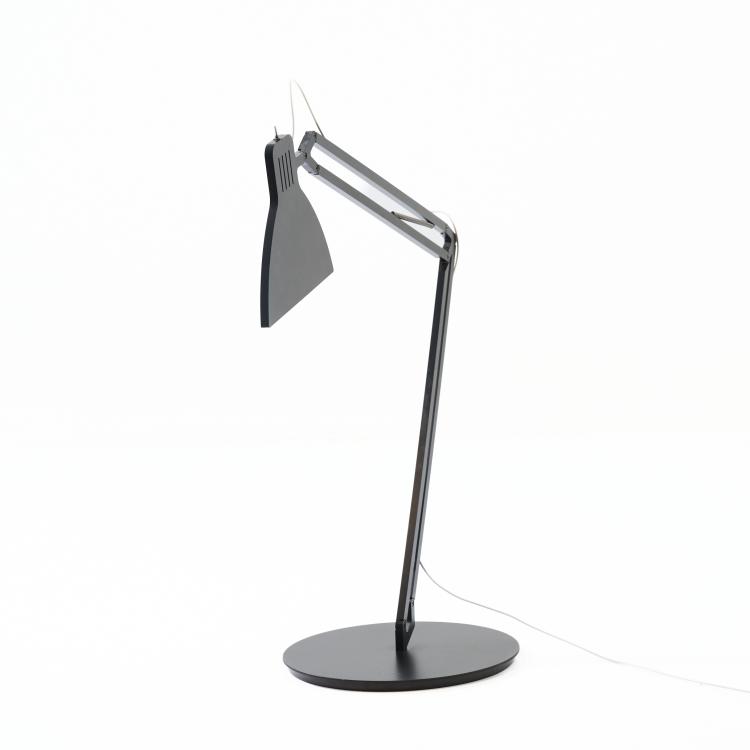 Bild 1 zu Objekt, Tischleuchte 'looksoflat', 2010 (Entwurf), Ingo Maurer, M&uuml;nchen / Munich, 183A 220