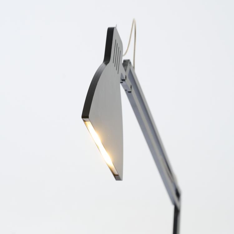 Bild 5 zu Objekt, Tischleuchte 'looksoflat', 2010 (Entwurf), Ingo Maurer, M&uuml;nchen / Munich, 183A 220