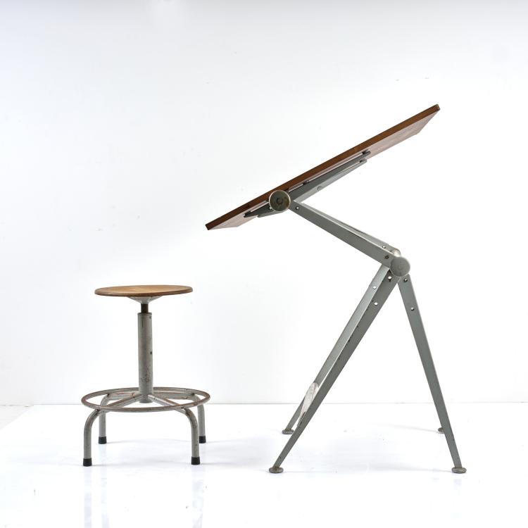 Bild 6 zu Objekt, Zeichenpult / Arbeitstisch 'Reply' mit Hocker, 1954, Friso Kramer,Wim Rietveld, Ahrend Cirkel, Den Haag, 183A 246