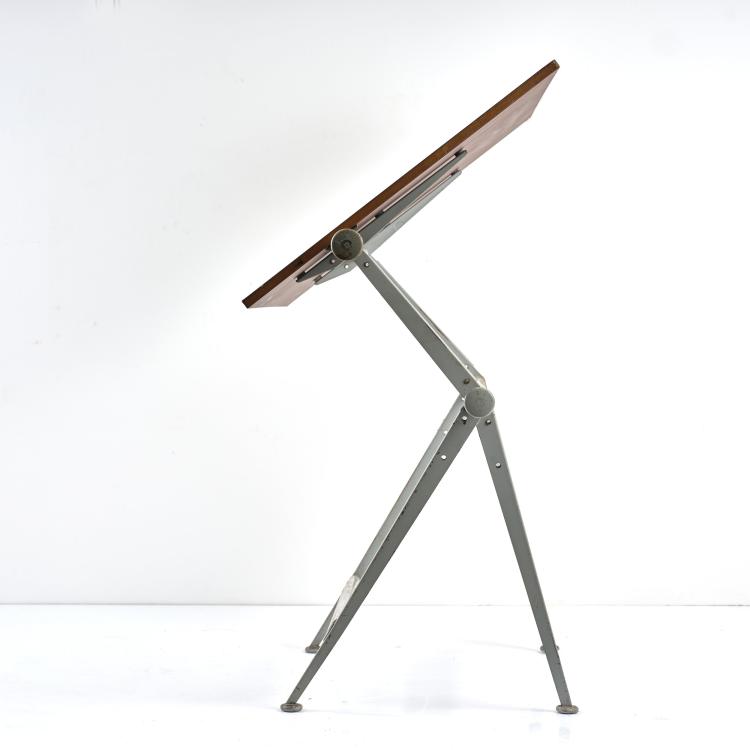 Bild 8 zu Objekt, Zeichenpult / Arbeitstisch 'Reply' mit Hocker, 1954, Friso Kramer,Wim Rietveld, Ahrend Cirkel, Den Haag, 183A 246