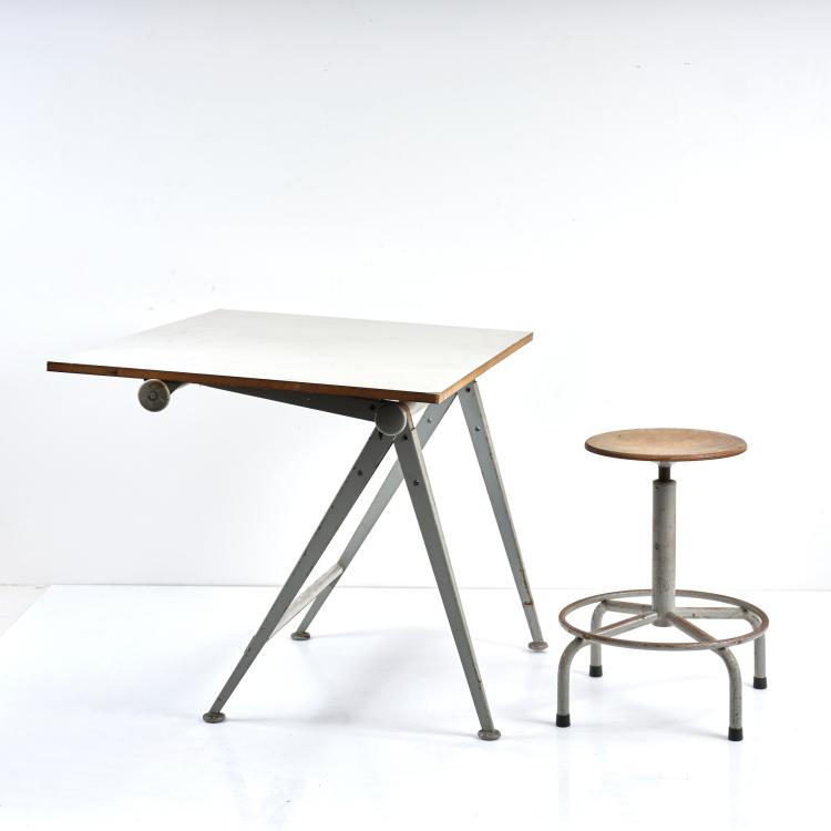 Bild 12 zu Objekt, Zeichenpult / Arbeitstisch 'Reply' mit Hocker, 1954, Friso Kramer,Wim Rietveld, Ahrend Cirkel, Den Haag, 183A 246