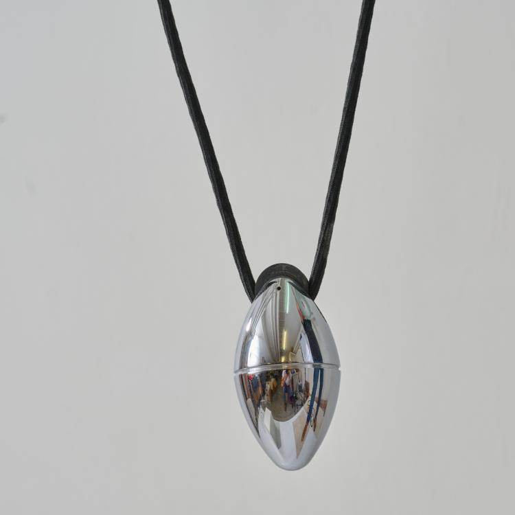Bild 4 zu Objekt, Wandleuchte 'Era' und Pendelzugleuchte 'Duos', 1980er Jahre (Entwurf), Florian Schulz, Schulz, Florian GmbH Licht und Objekt, Ludwigsburg, 183A 594