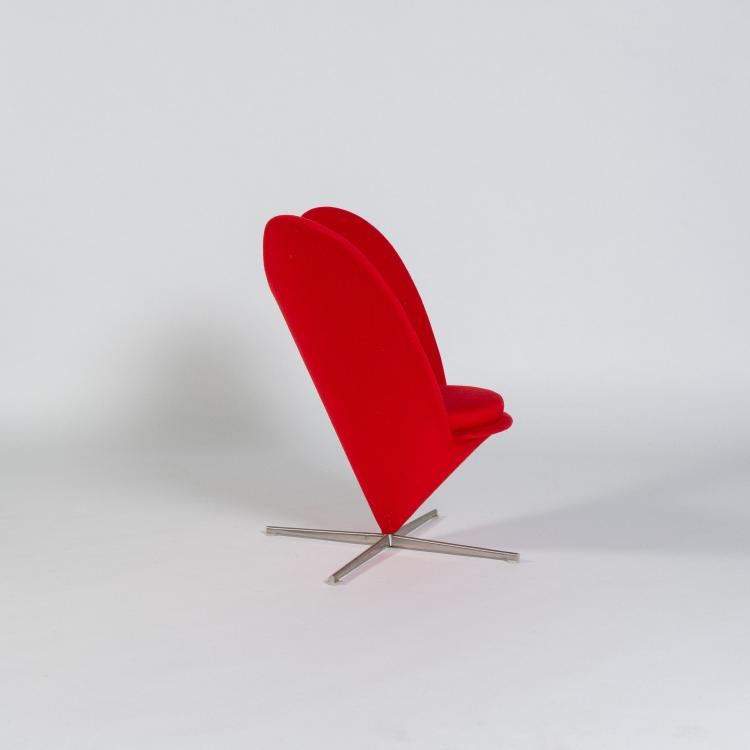 Bild 2 zu Objekt, Sessel 'Heart Cone Chair', 1959 (Entwurf), Verner Panton, Vitra, Birsfelden, 183A 320