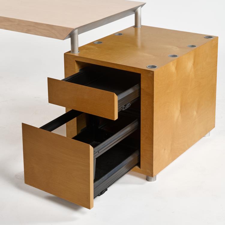 Bild 2 zu Objekt, Schreibtisch aus der Serie 'Contor', 1982 (Entwurf),  Ginbande, Anthologie Quartett, Bad Essen, 183A 561