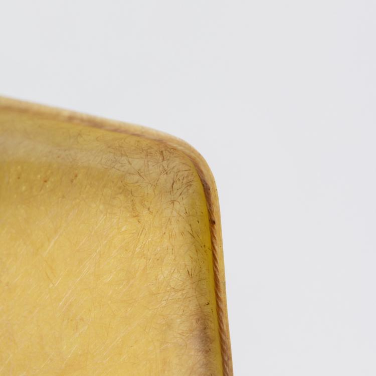 Bild 3 zu Objekt, Armlehnstuhl 'PAW' auf 'dowel-legged wood and wire base with swivel', 1950 (Entwurf), Charles Eames,Ray Eames, Herman Miller, Zeeland, 183A 222