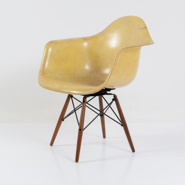 Bild 4 zu Objekt, Armlehnstuhl 'PAW' auf 'dowel-legged wood and wire base with swivel', 1950 (Entwurf), Charles Eames,Ray Eames, Herman Miller, Zeeland, 183A 222