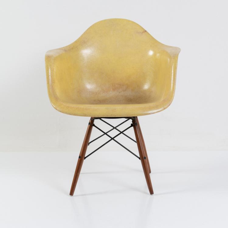 Bild 8 zu Objekt, Armlehnstuhl 'PAW' auf 'dowel-legged wood and wire base with swivel', 1950 (Entwurf), Charles Eames,Ray Eames, Herman Miller, Zeeland, 183A 222