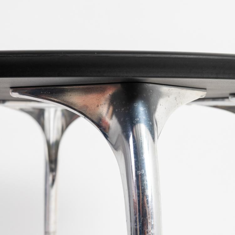 Bild 3 zu Objekt, Tisch 'Louise', 1990er Jahre (Entwurf), Philippe Starck, Vitra, Birsfelden, 183A 34