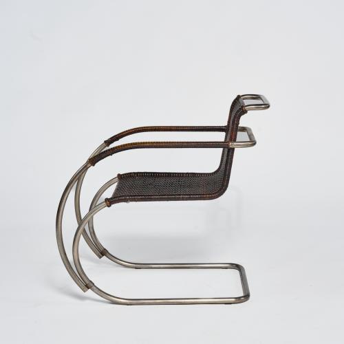 'MR 20' cantilever chair, 1927
