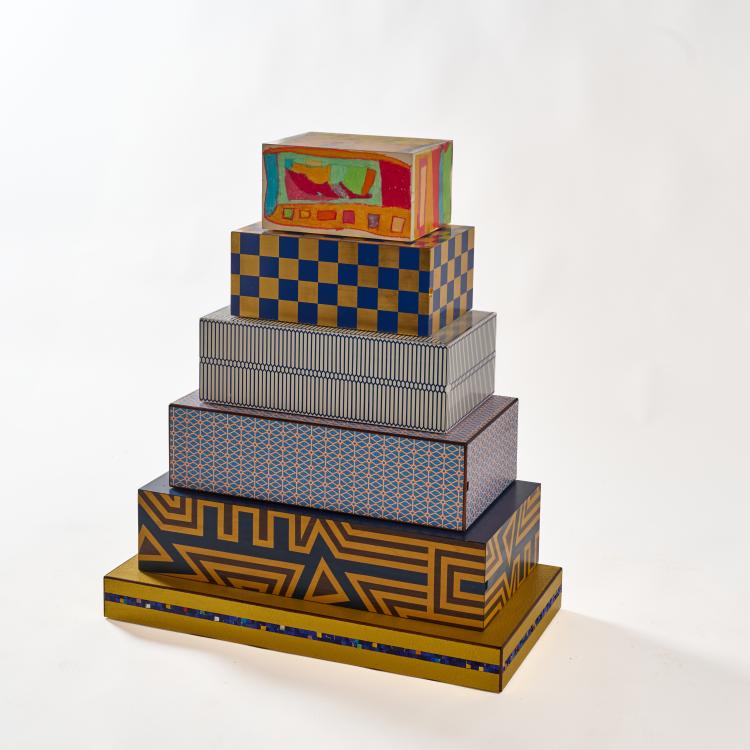Bild 4 zu Objekt, Schubladenschrank 'Nigritella Nigra' aus der 'Museum Market'-Serie, 1993 (Entwurf), Alessandro Mendini, Design Gallery Milano, Mailand / Milan, 
