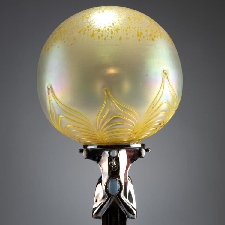 Bild 3 zu Objekt, 'Ph&auml;nomen' table light, 1901, L&ouml;tz Wwe. / Loetz; Hacker, Moritz, 