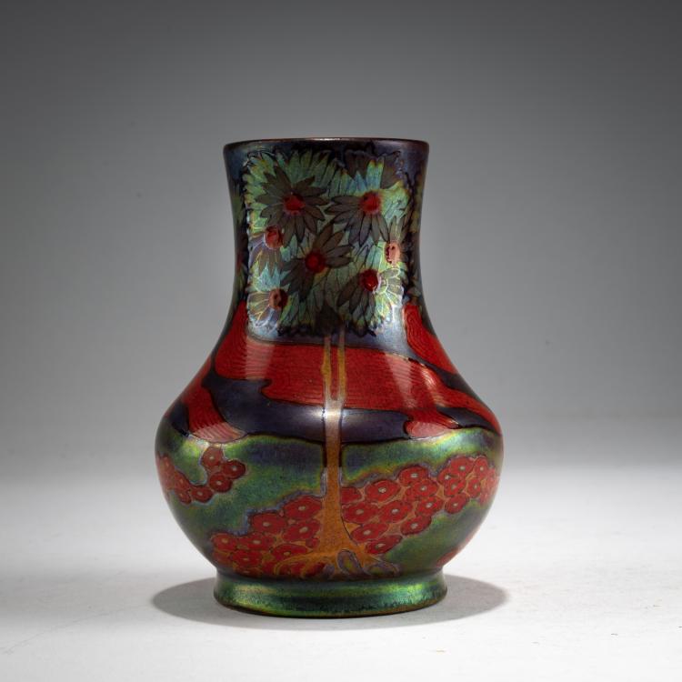 Hauptbild zu Objekt, Small vase, c. 1900, Zsolnay, 