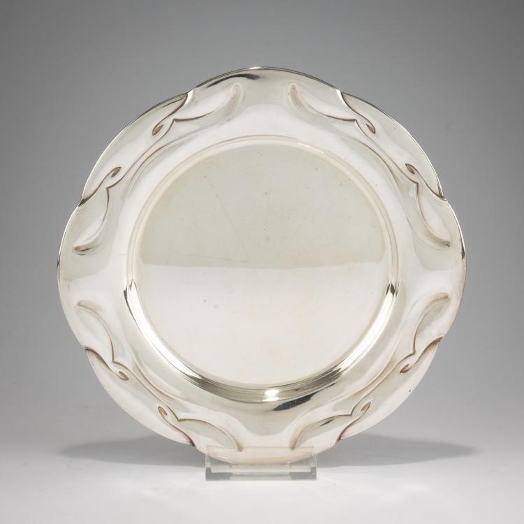 Hauptbild zu Objekt, Decorative plate, 1905/06, Henry van de Velde, M&uuml;ller, Theodor, 