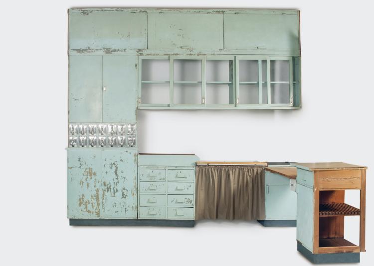 Bild 2 zu Objekt, 'Frankfurt kitchen', 1926, Margarete Sch&uuml;tte-Lihotzky, Grumbach, Frankfurt (zugeschrieben); f&uuml;r das st&auml;dtische Hochbauamt Frankfurt, 133A 4