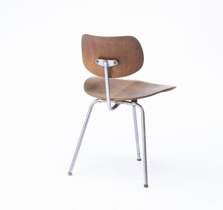 Bild 2 zu Objekt, 'SE 69' three-legged chair, 1952 , Egon Eiermann, Wilde & Spieth, Esslingen, 139A 109