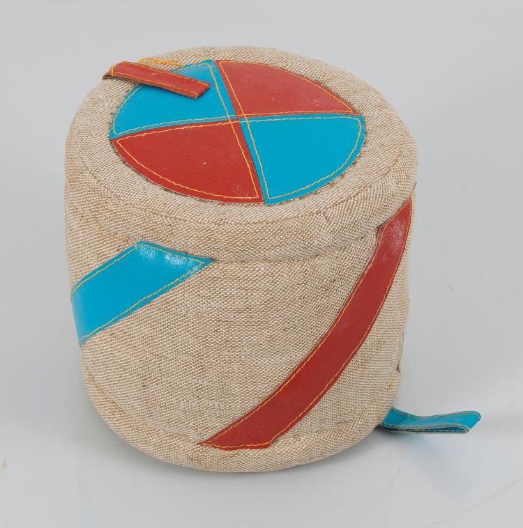 Bild 1 zu Objekt, Sitzrolle, 1968, Renate M&uuml;ller, M&uuml;ller, Renate, Therapeutisches Spielzeug, Sonneberg, 122C 186