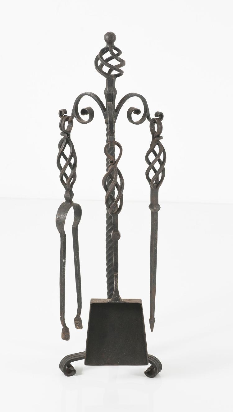 Bild 11 zu Objekt, Kaminset mit Kaminrost, 1950er Jahre, Vereinigte Werkst&auml;tten, M&uuml;nchen, 122C 71