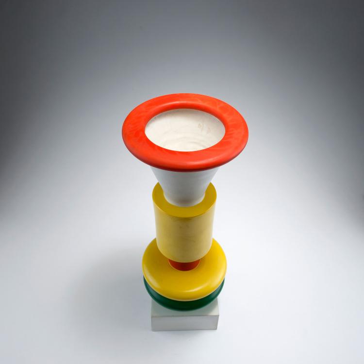 Bild 2 zu Objekt, Vase '817 - Vaso per Fiori', 1984/85, Ettore Sottsass, Sarri, Alessio, Sesto Fiorentino, 122A 223