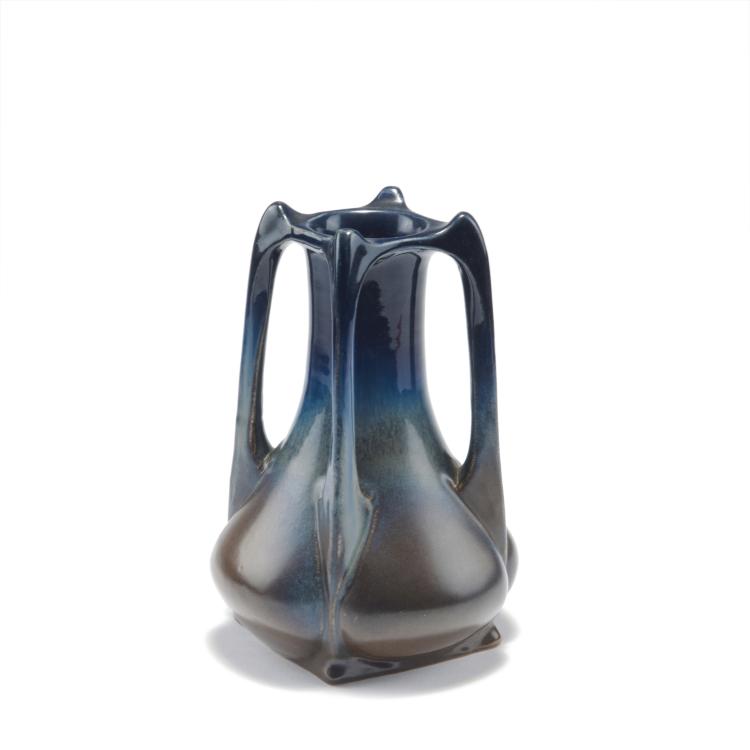 Hauptbild zu Objekt, Vase mit vier Henkeln, um 1902, Peter Behrens, Merkelbach & Wick, 123 720