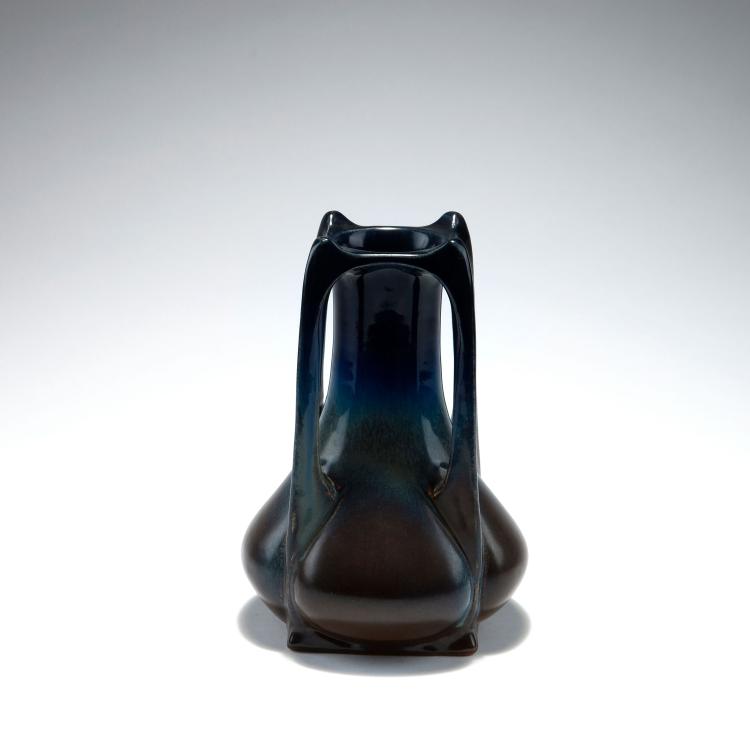 Bild 1 zu Objekt, Vase mit vier Henkeln, um 1902, Peter Behrens, Merkelbach & Wick, 123 720