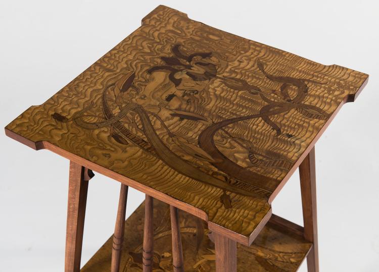 Bild 1 zu Objekt, 'Iris' side table, c1898, Gall&eacute;, Emile, Nancy, 123 838