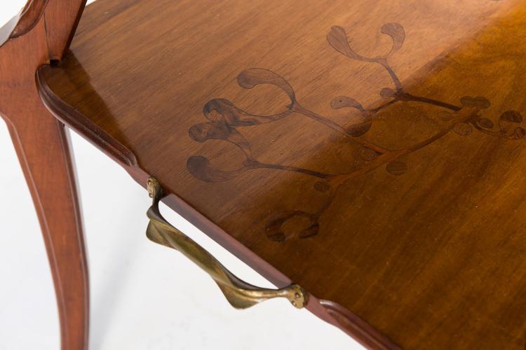 Bild 3 zu Objekt, 'Au gui l'an neuf' side table, c1905, Majorelle, Louis, Nancy, 123 850