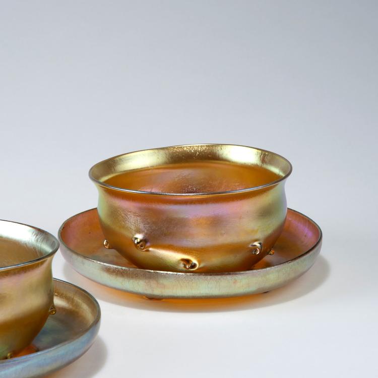 Bild 1 zu Objekt, Three bowls and four saucers, 1910-15, Tiffany, Louis C., New York, 123 534