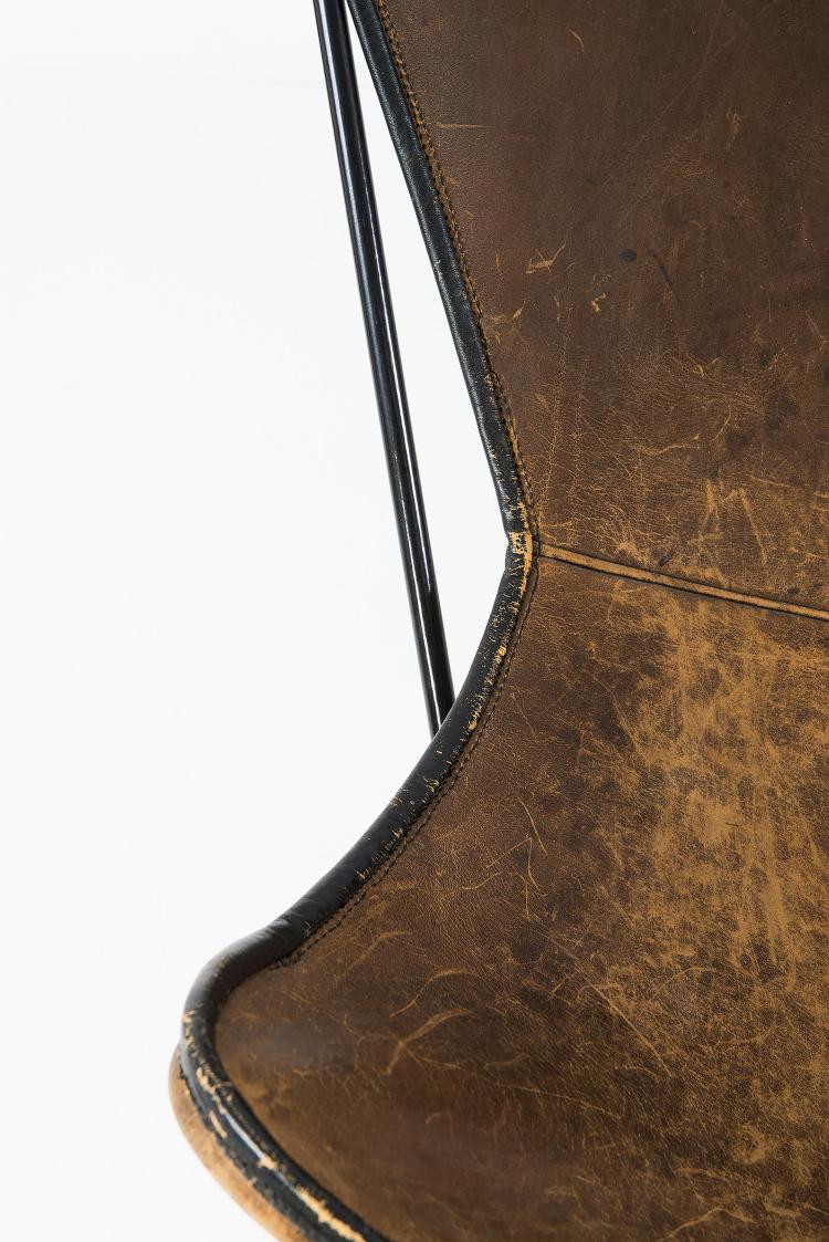 Bild 2 zu Objekt, 'Bat' - 'Butterfly' chair, 1938 , Jorge Ferrari-Hardoy, Knoll International, New York, 122C 38