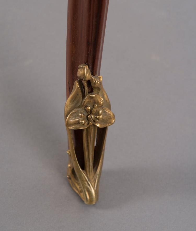 Bild 1 zu Objekt, 'Sagittaire' table, c1910, Majorelle, Louis, Nancy, 123 852