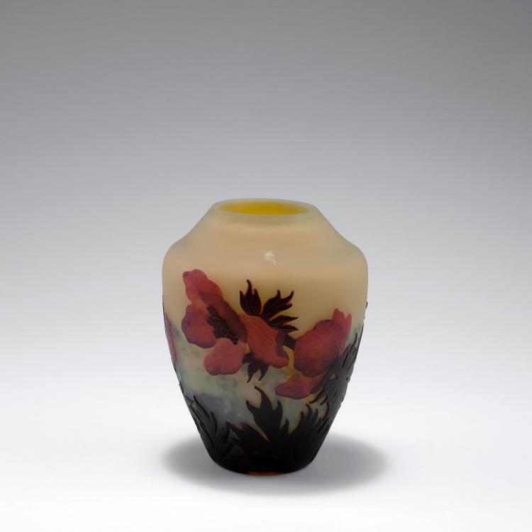 Bild 1 zu Objekt, 'An&eacute;mones' vase, c1925, Muller Fr&egrave;res, Lun&eacute;ville, 123 125