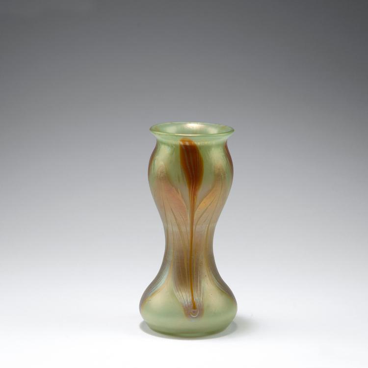 Bild 1 zu Objekt, 'Ph&auml;nomen' vase, c1901, L&ouml;tz Wwe., Klosterm&uuml;hle, 123 114