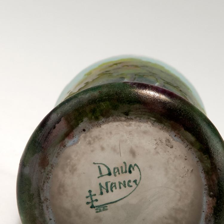 Bild 2 zu Objekt, 'Fructidor' vase, c1908, Daum Fr&egrave;res, Nancy, 123 30