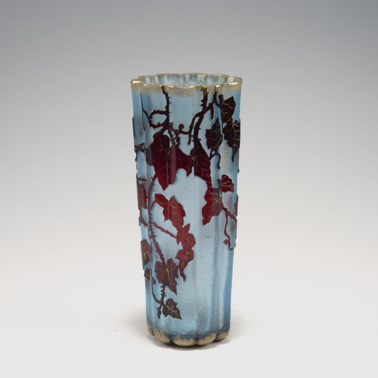 Hauptbild zu Objekt, 'Ronces et escargot' vase, 1883, Daum Fr&egrave;res, Nancy, 123 11