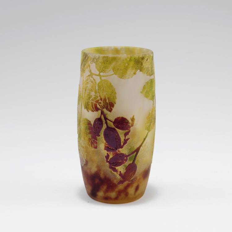 Hauptbild zu Objekt, 'Les fruits rouges de l'&eacute;glantier' vase, 1913, Henri Berg&eacute;, Daum Fr&egrave;res, Nancy, 123 41