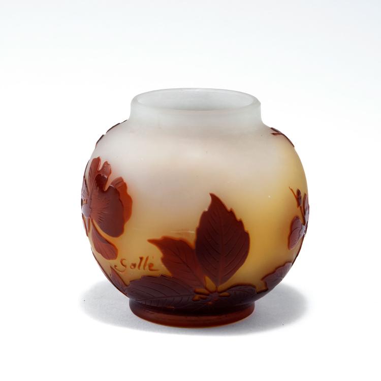 Bild 1 zu Objekt, 'Cerisiers' vase, c1910, Gall&eacute;, Emile, Nancy, 123 95