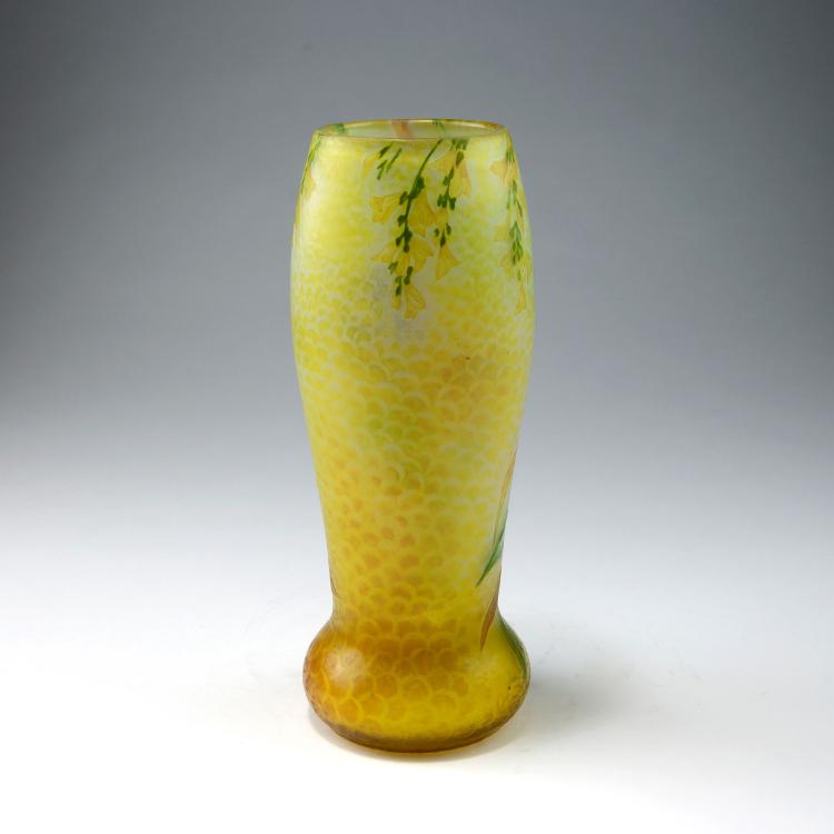 Bild 1 zu Objekt, Marqueterie-Vase 'Cytises et primev&egrave;res', 1901-03, Christian, D&eacute;sir&eacute;, Meisenthal, 123 8