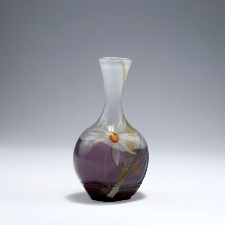 Bild 1 zu Objekt, 'Narcisse' Marqueterie vase, 1898-1900, Gall&eacute;, Emile, Nancy, 123 291