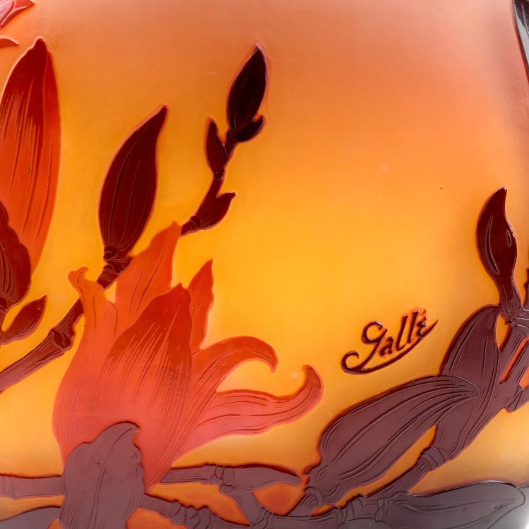 Bild 2 zu Objekt, Tall 'Magnolia' vase, 1920s, Gall&eacute;, Emile, Nancy, 123 345