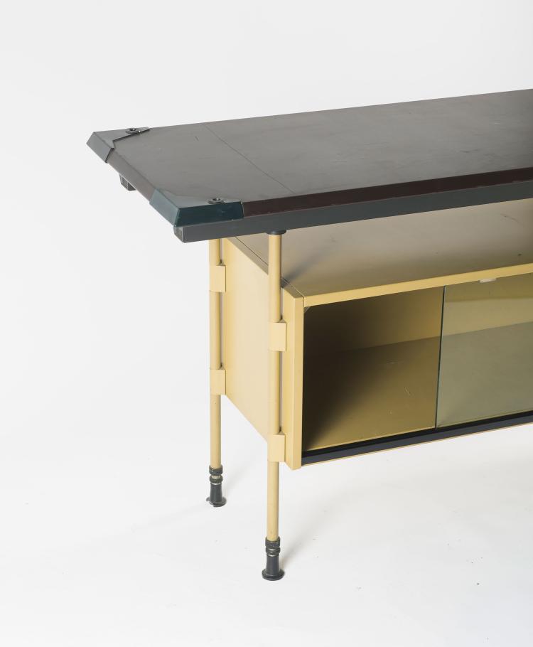 Bild 4 zu Objekt, Sideboard 'Spazio', 1959, Studio B.B.P.R., Olivetti, Ivrea, 122A 84