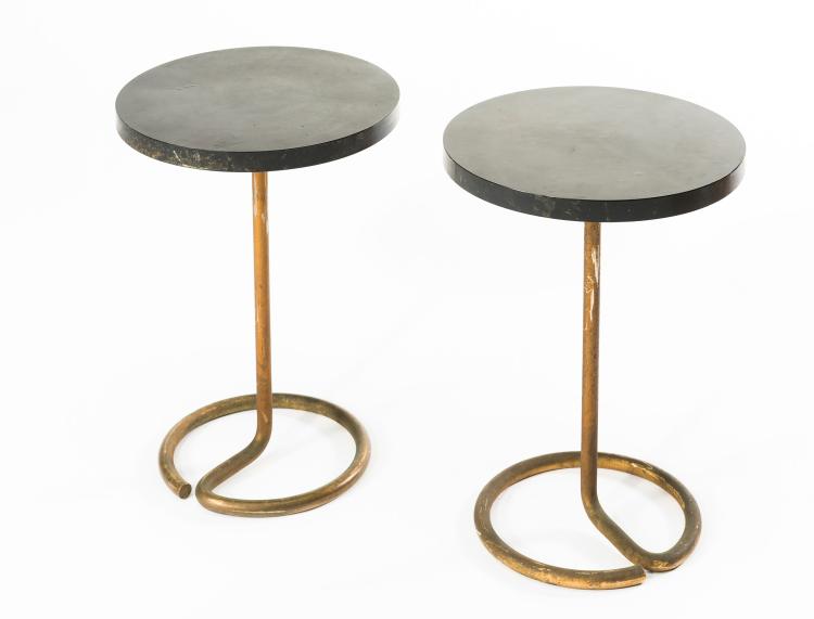 Bild 2 zu Objekt, Zwei Beistelltische, um 1927, Stablet, Frankreich, 122C 10