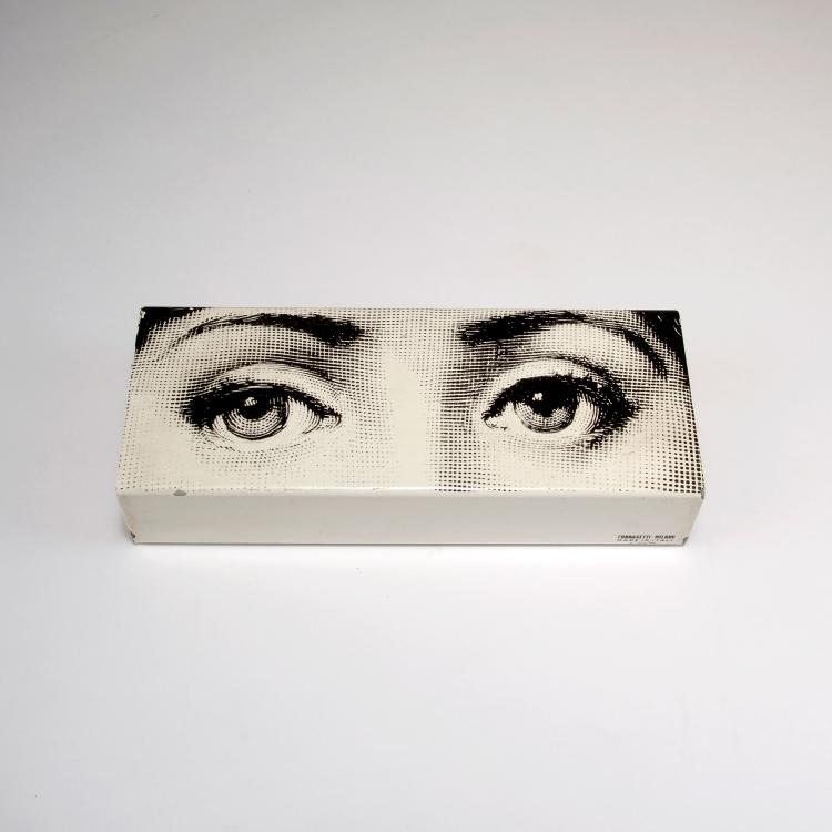 Bild 2 zu Objekt, Two cigarette boxes, 'The Times' and 'Tema e Variazioni', 1950/60s  , Piero Fornasetti, Fornasetti, Mailand, 122A 96