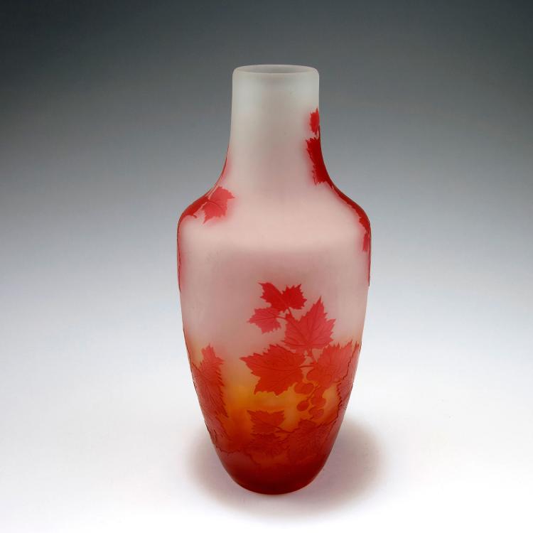 Bild 1 zu Objekt, 'Groseilles' vase, 1902/03, Gall&eacute;, Emile, Nancy, 123 312