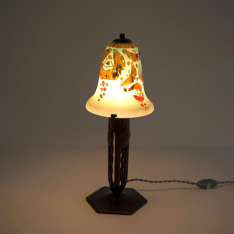 Bild 1 zu Objekt, 'Papillons' table light, 1923-26, Schneider, Epinay-sur-Seine, 123 429