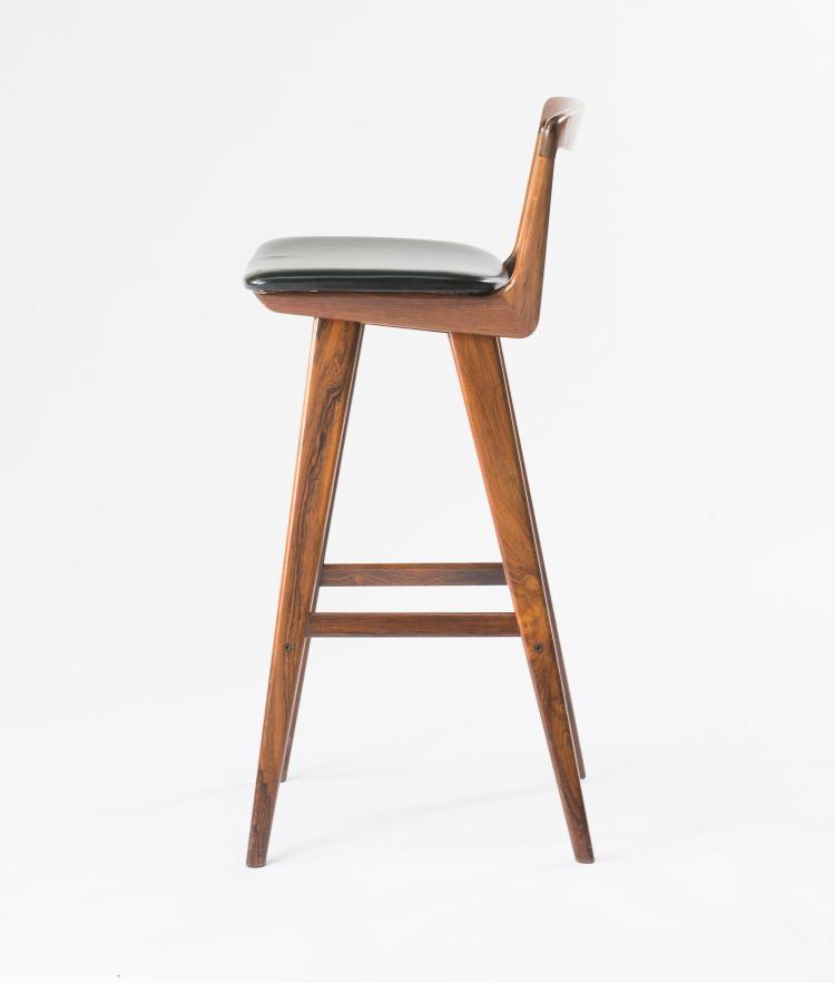 Bild 3 zu Objekt, Barhocker, um 1960, Henry Rosengren Hansen, Brande M&ouml;belindustrie, D&auml;nemark, 122C 157